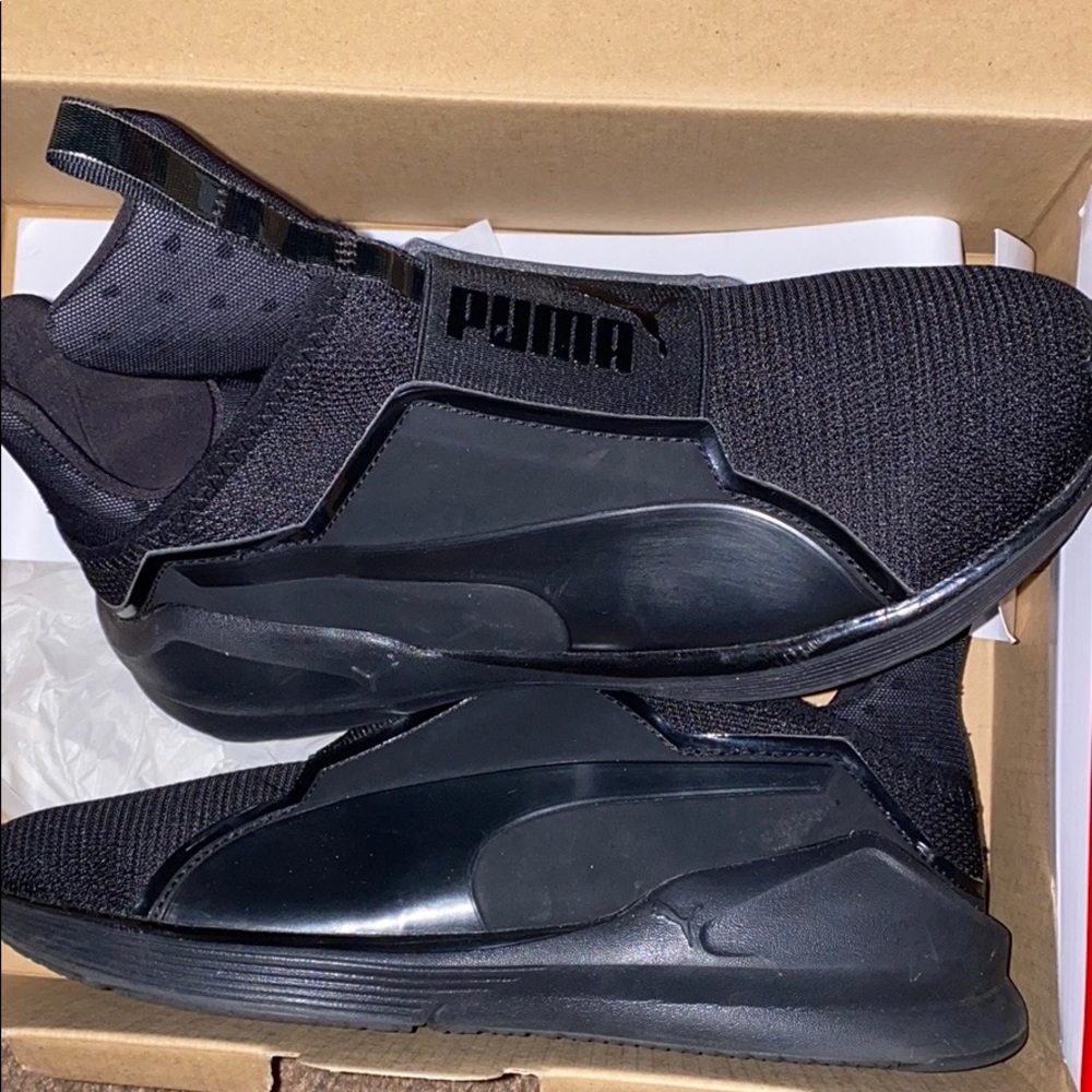 Fierce core puma black